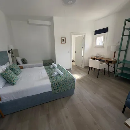 Gasthof O Tourinho Ferrel (Leiria)